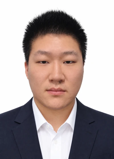 陈一硕求职照